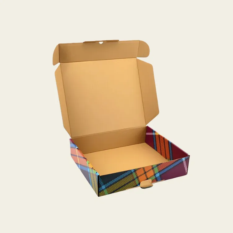 Colored Mailer Boxes