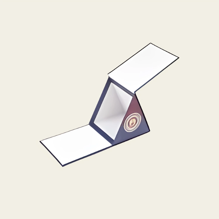 Pyramid Boxes