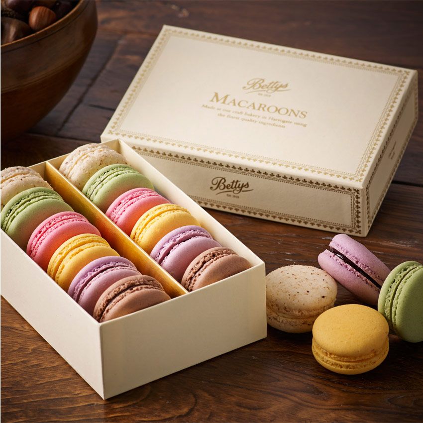 Macaron Rigid Box