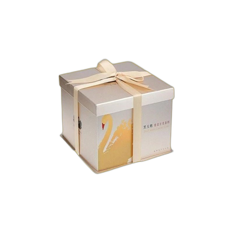 Custom Luxury Cake Boxes